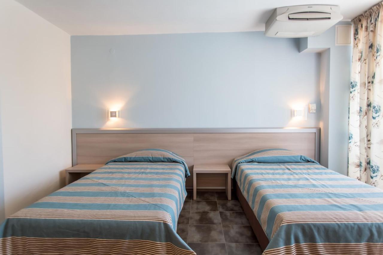 Hotel Longosa Pantai Sunny Luaran gambar
