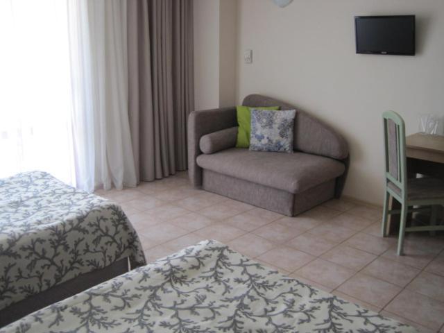 Hotel Longosa Pantai Sunny Luaran gambar