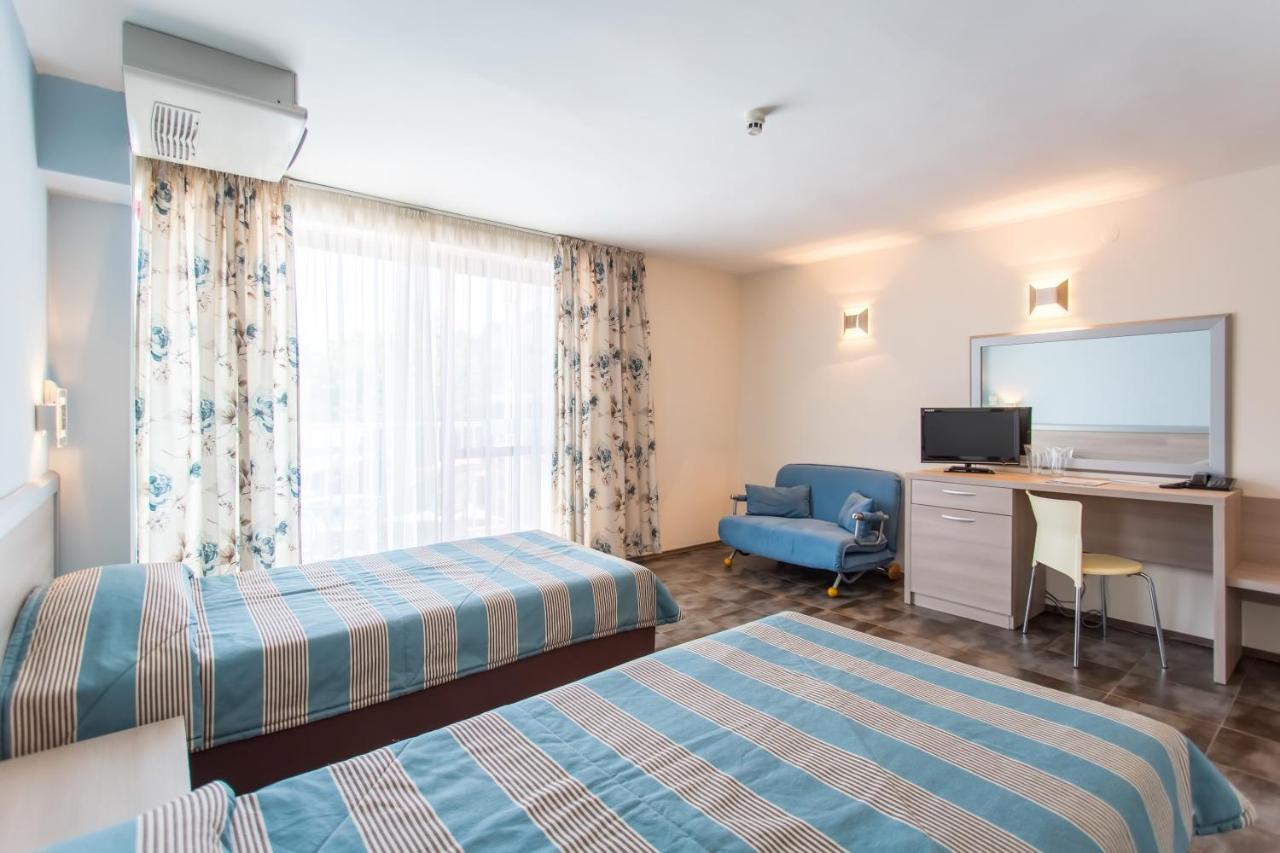 Hotel Longosa Pantai Sunny Luaran gambar