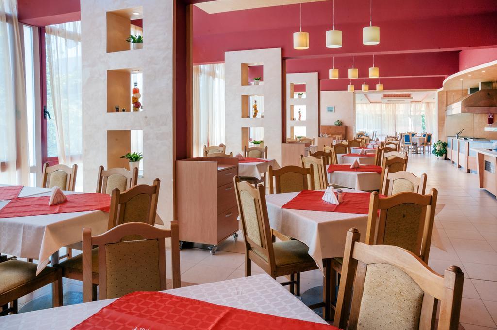 Hotel Longosa Pantai Sunny Luaran gambar