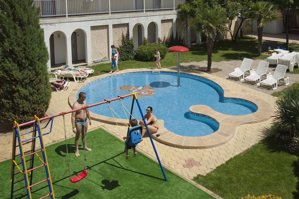 Hotel Longosa Pantai Sunny Luaran gambar