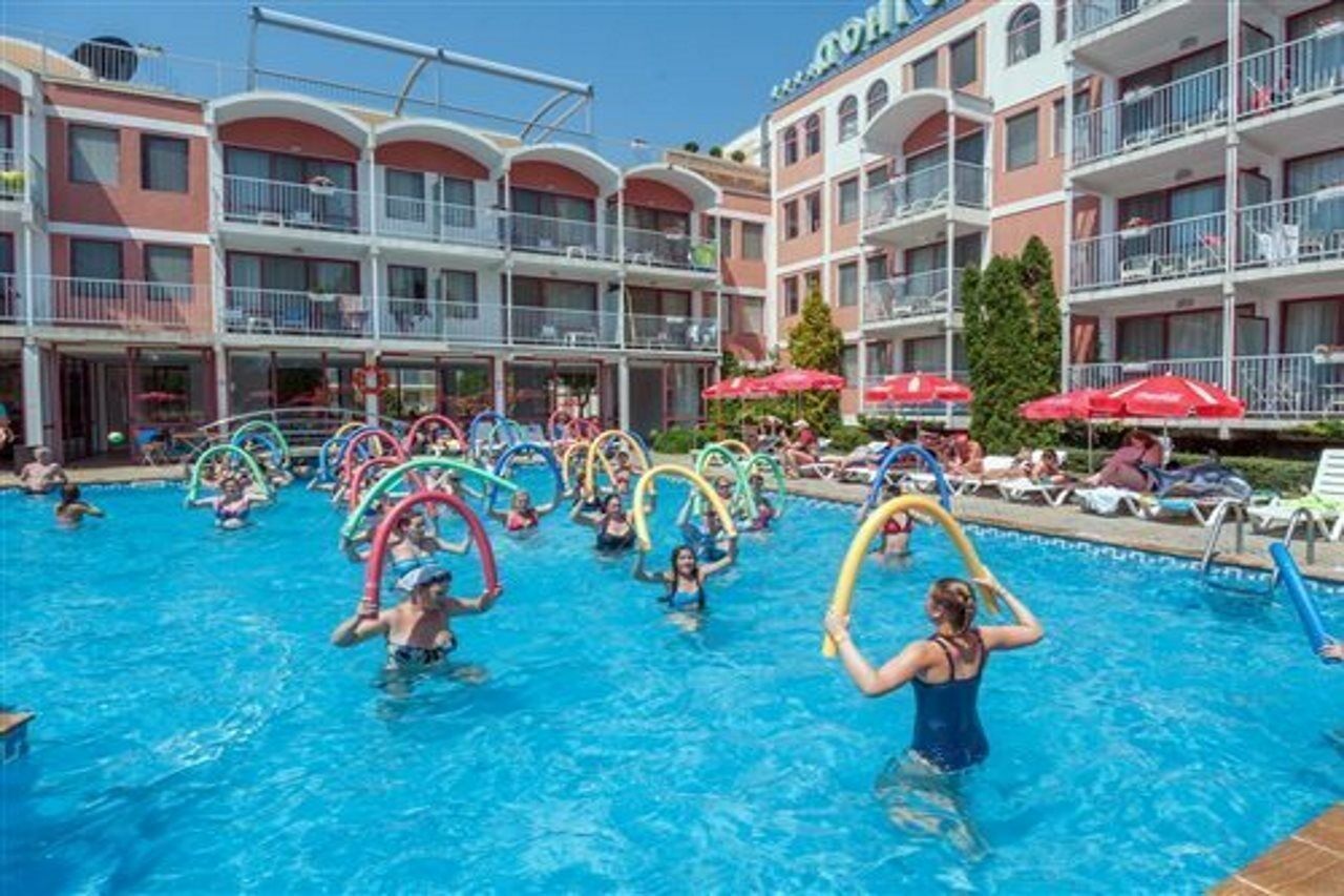 Hotel Longosa Pantai Sunny Luaran gambar